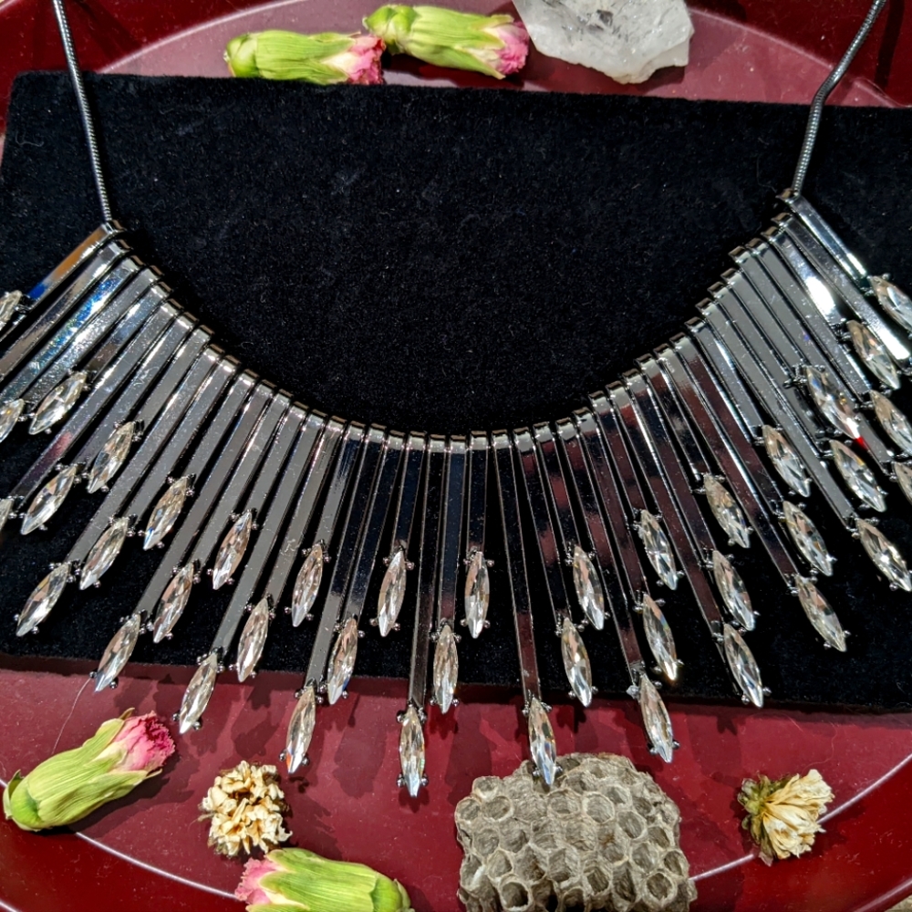 Crystal point necklace